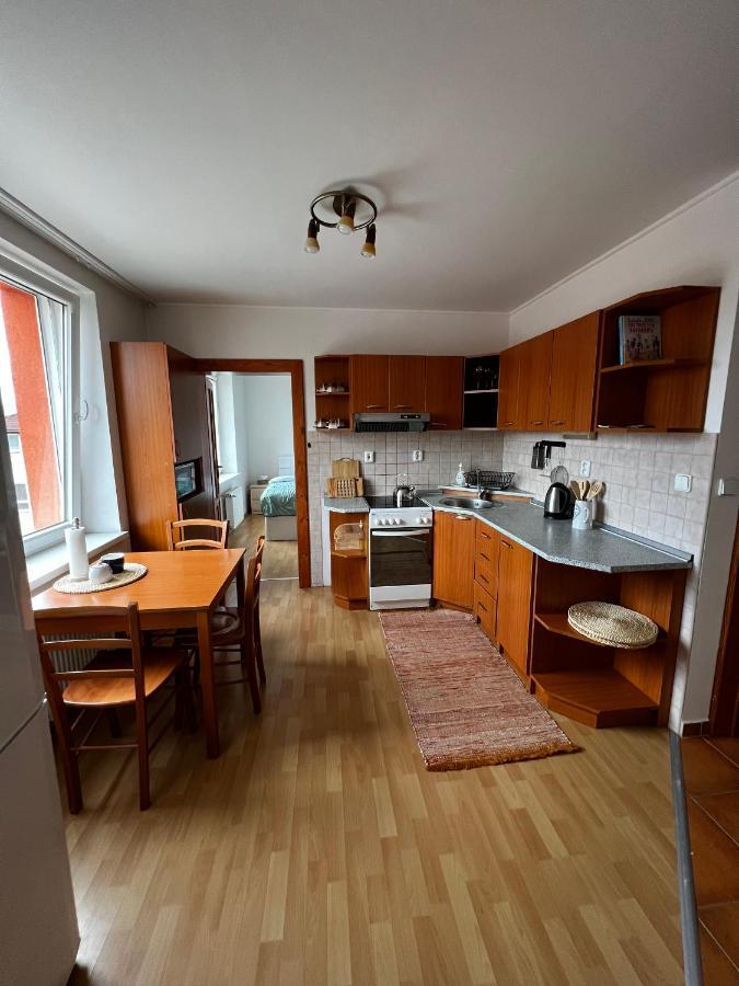 Apartman Mw Daire Poprad Dış mekan fotoğraf